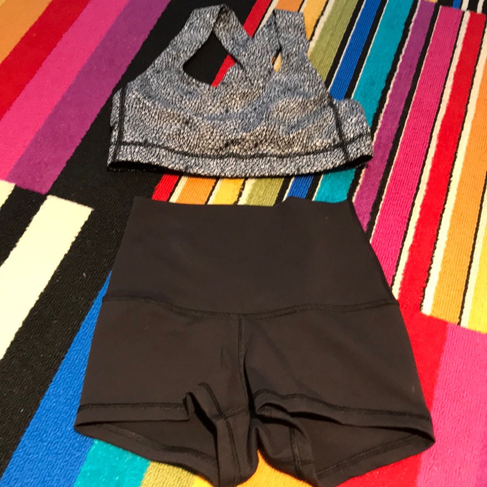 Lululemon movement shorts